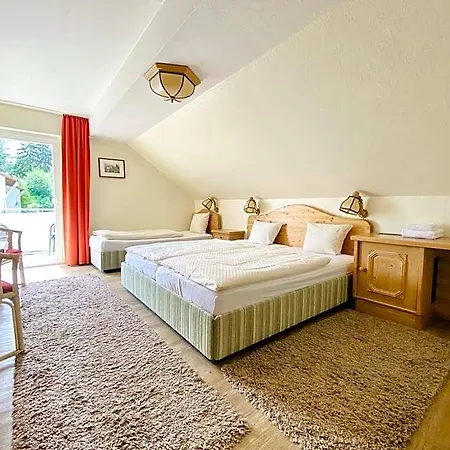Hotell Edersee Waldeck (Hessen)